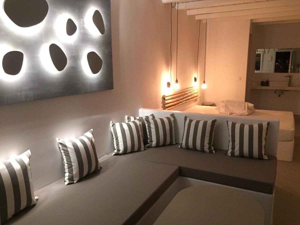 Ultramare Superior Suites With Seaview Mykonos Town Exterior photo